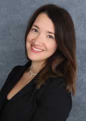 Headshot of Alexa Shröer